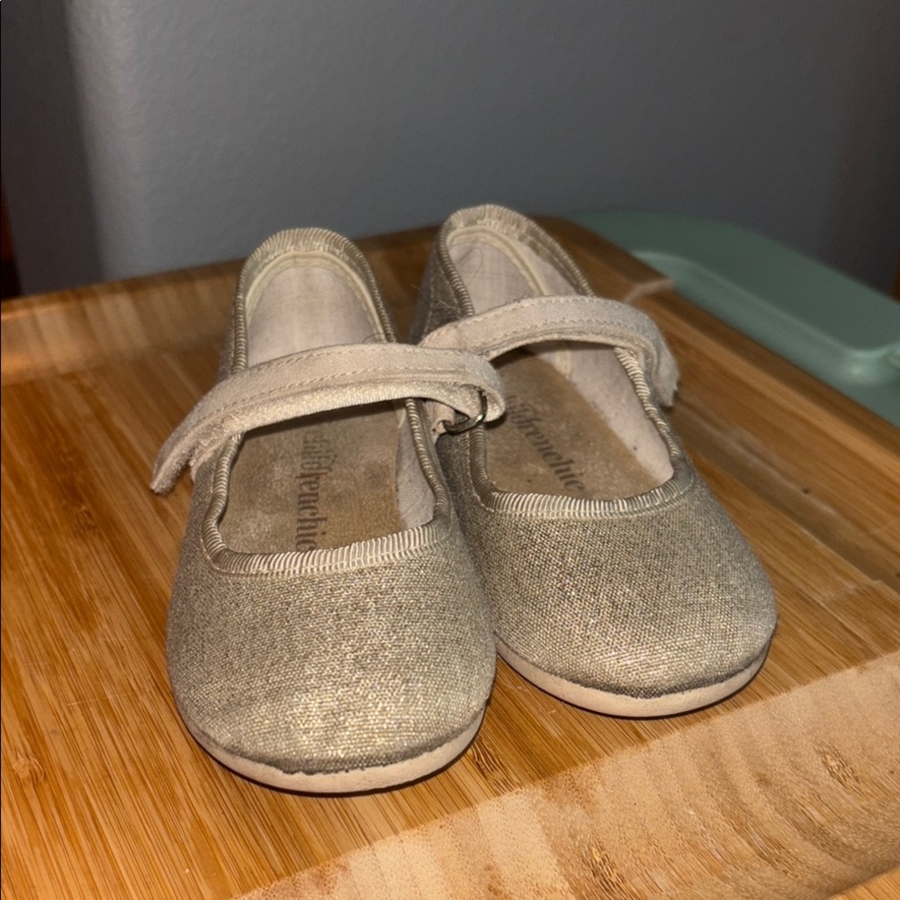 Gold sparkle ballet flats